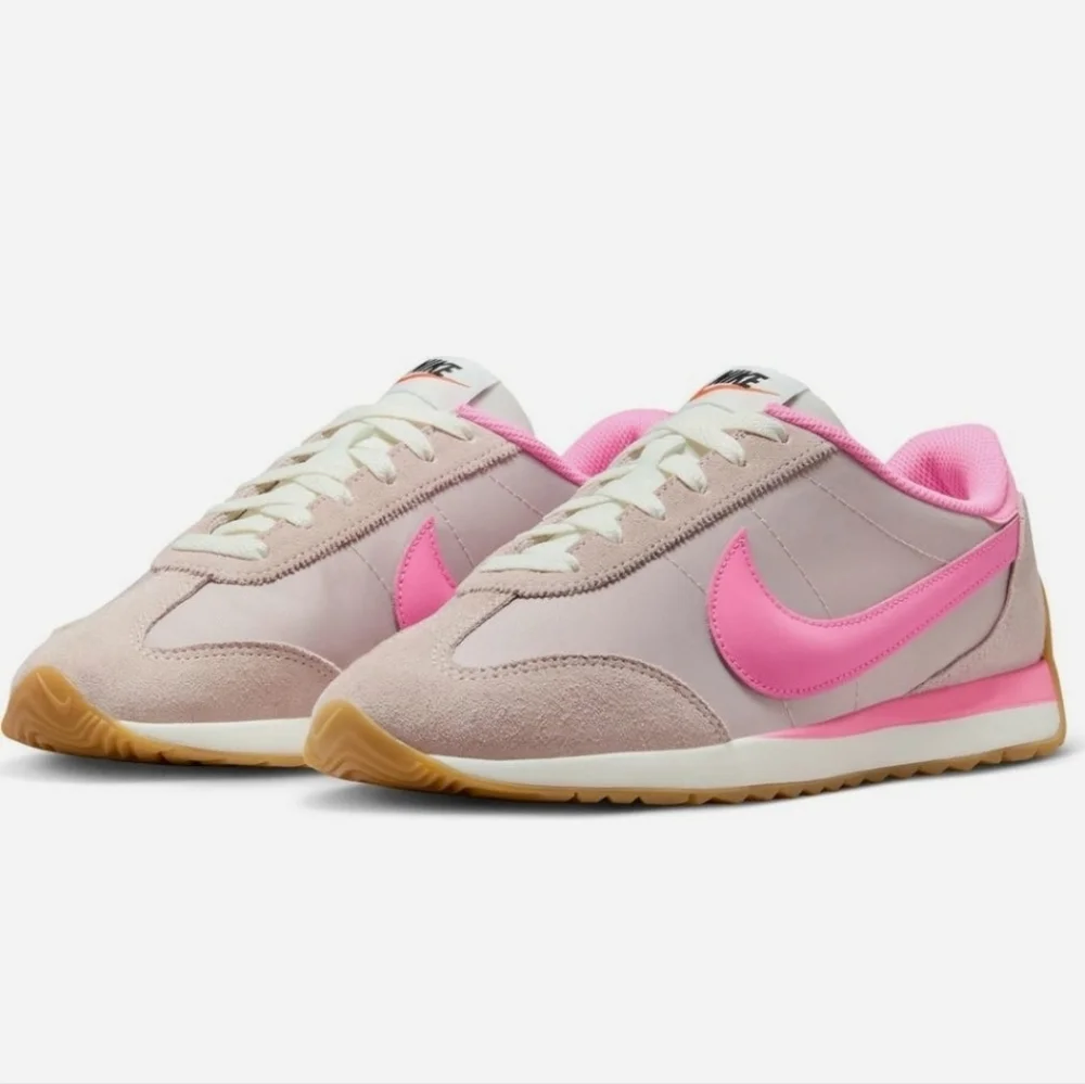 Nike nwt stylish